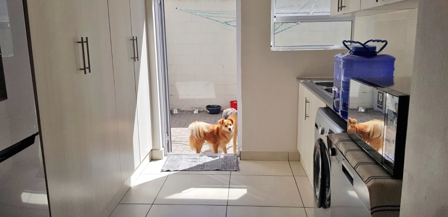 5 Bedroom Property for Sale in Laguna Sands Western Cape